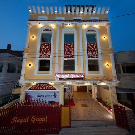 Royal Grand Bed and Breakfast Tambaram Exteriör bild