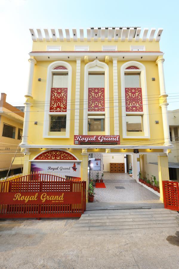 Royal Grand Bed and Breakfast Tambaram Exteriör bild