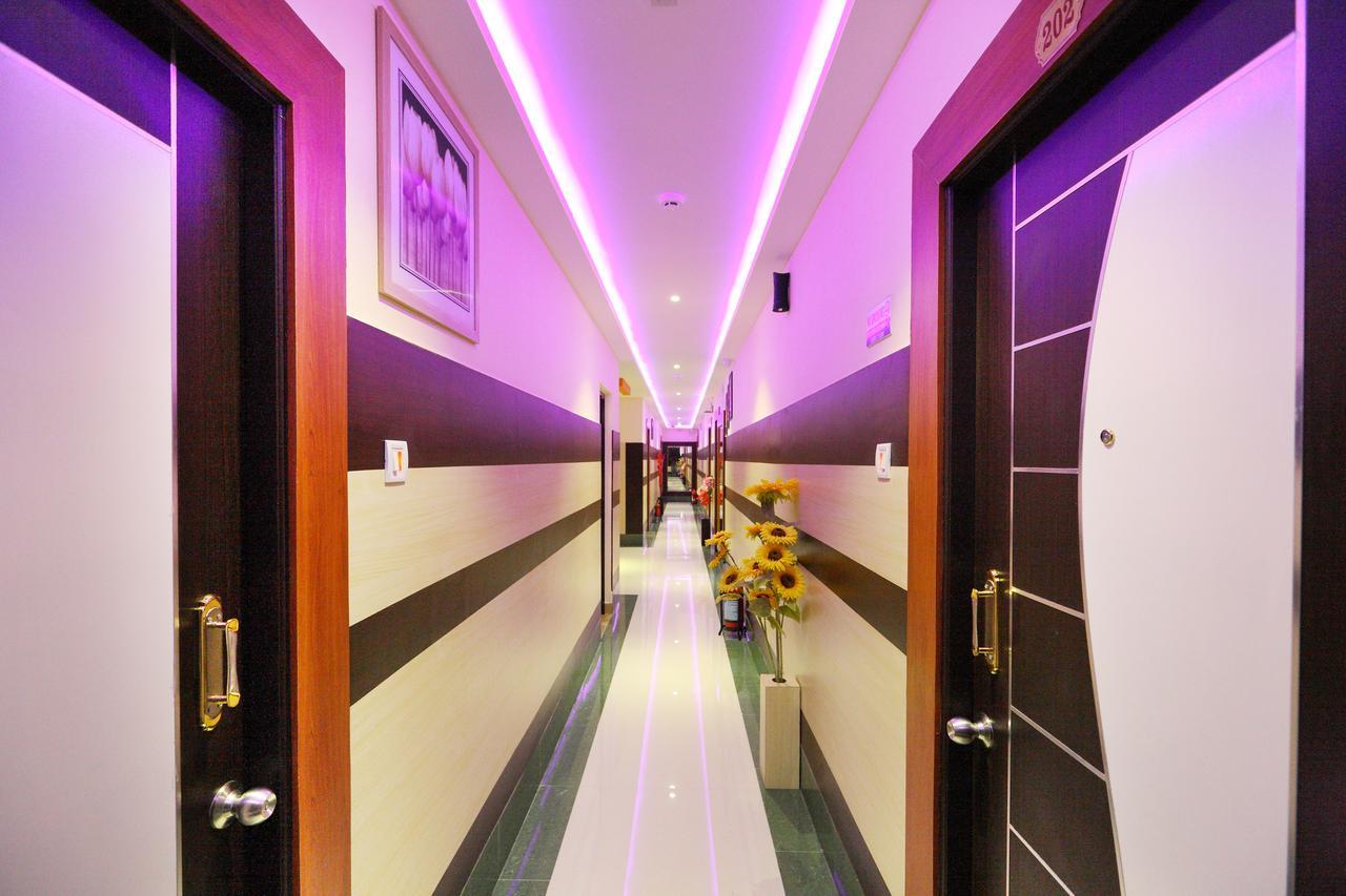 Royal Grand Bed and Breakfast Tambaram Exteriör bild