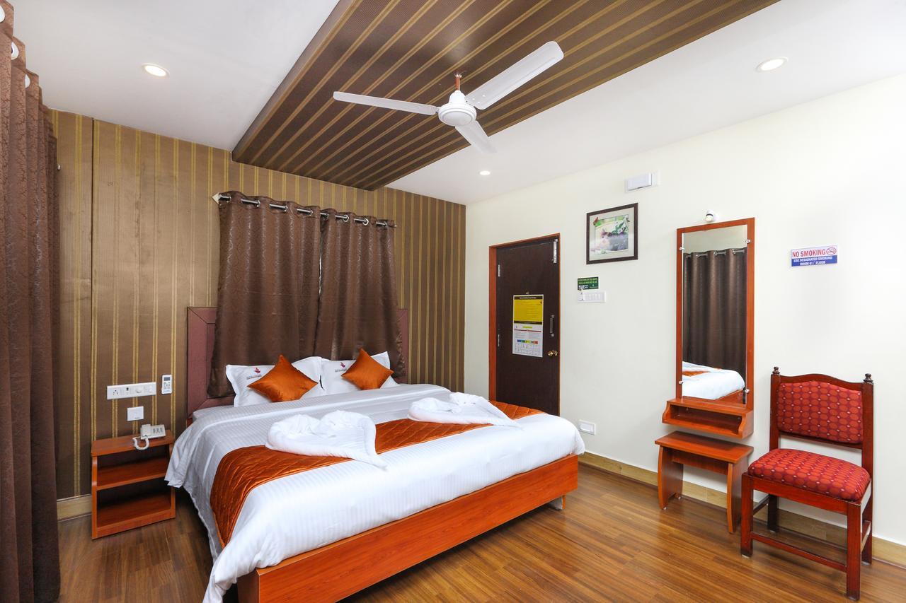 Royal Grand Bed and Breakfast Tambaram Exteriör bild